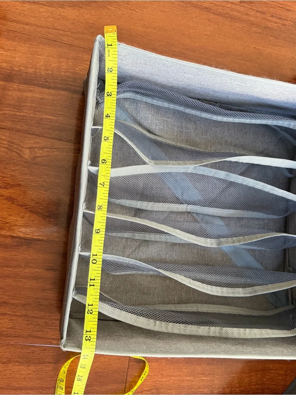 N/A neutral gray